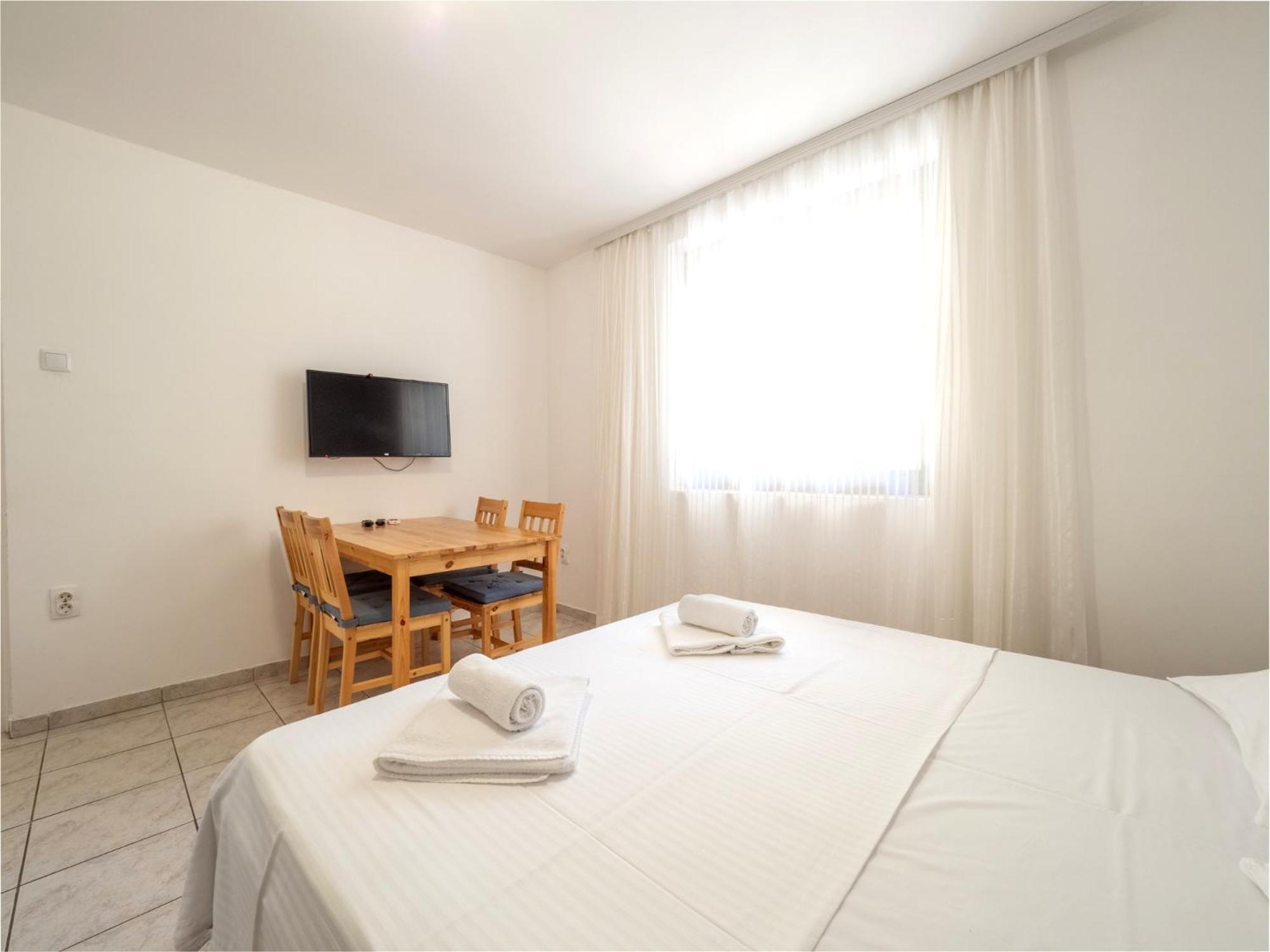Apartments Bianca Baska  Bagian luar foto